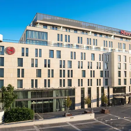 Отель Sheraton Братислава