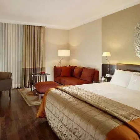 Отель Sheraton 5*