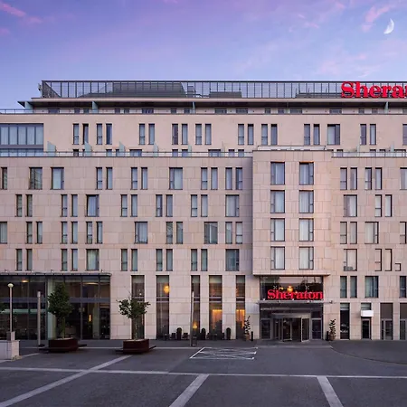 Sheraton מלון 5*